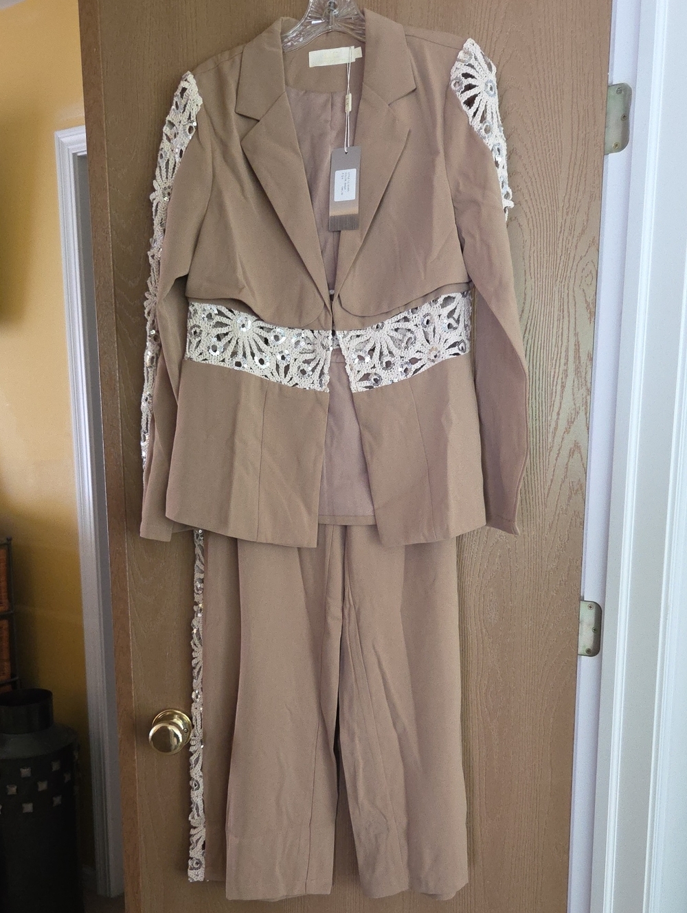 Embroidered Tan & Cream w/silver Sequins Two-Piece Pantsuit NWT size Med